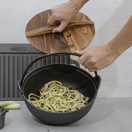 Olla Iron Cast 25 cm con Tapa Madera - Wayu