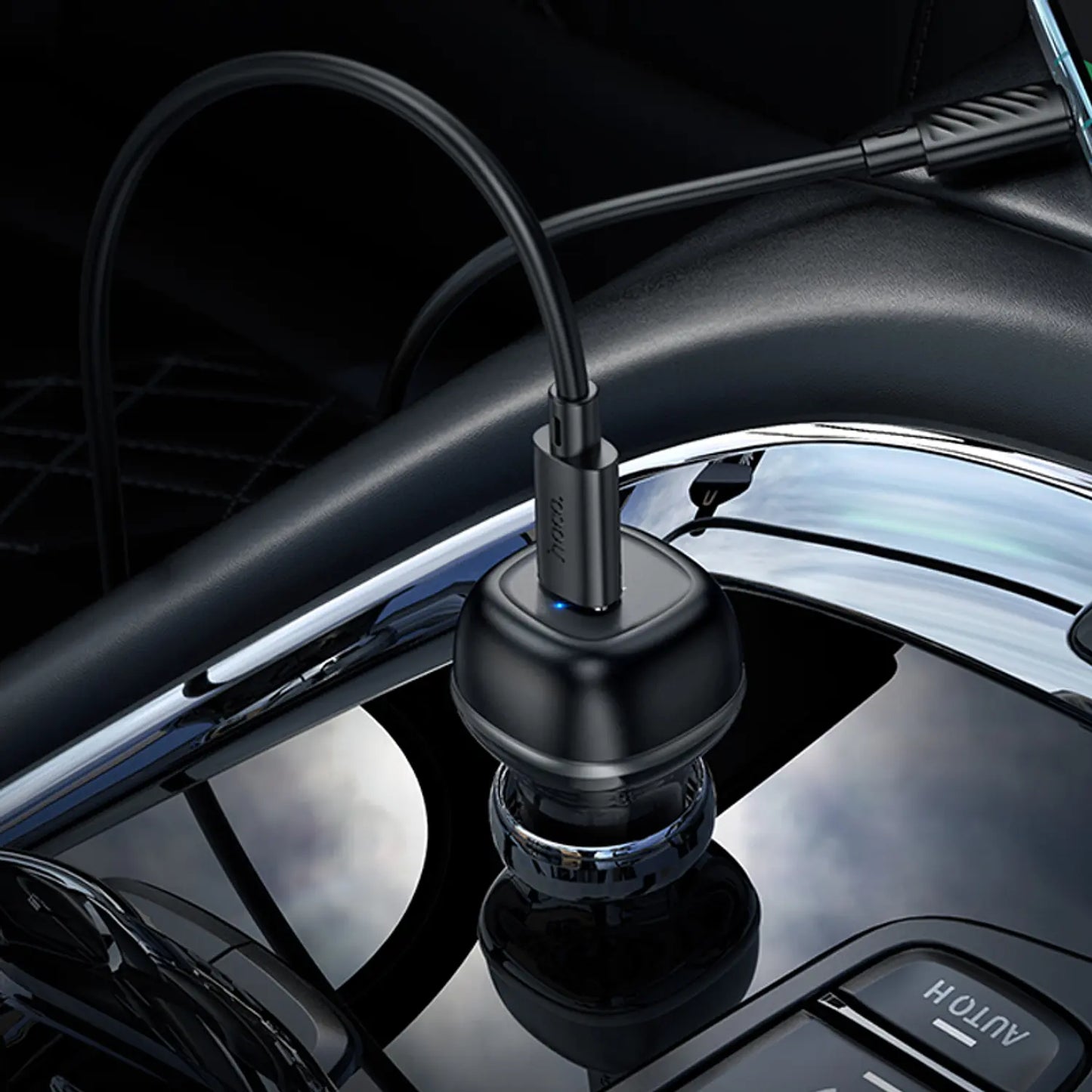 Cargador de Auto Hoco Z58 Rank PD30W + Cable USB-C a Lightning (Negro)